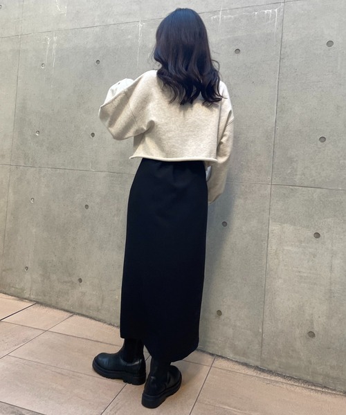 one after another NICE CLAUP(ワンアフターアナザーナイスクラップ)の「ショート刺繍スウェット(スウェット・レディース・オフホワイト/オートミール/ブルー/ライトピンク・FREE)」の13枚目の写真