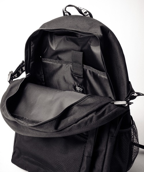 PLAYBOY（プレイボーイ）の「JUNESELECT　プレイボーイスクエアロゴ２層リュックサック（バックパック/リュック・メンズ・ブラック×ホワイト/ブラック×ブラック・FREE）」の19枚目の写真