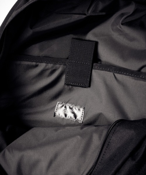 PLAYBOY（プレイボーイ）の「JUNESELECT　プレイボーイスクエアロゴ２層リュックサック（バックパック/リュック・メンズ・ブラック×ホワイト/ブラック×ブラック・FREE）」の21枚目の写真