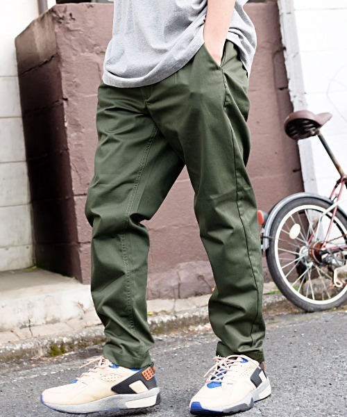 Dickies(ディッキーズ)の「『Dickies/ディッキーズ』【26AW リニューアル】T/Cツイルイージーテーパードパンツ チノパンツ(チノパンツ・メンズ・ブラック/カーキ/オリーブ/チャコール/ブルー系1/ブラック系1・M/L/XL)」の4枚目の写真
