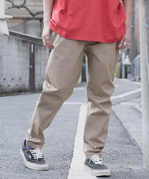 Dickies（ディッキーズ）の「『Dickies/ディッキーズ』T/Cツイルイージーテーパードパンツ チノパンツ（チノパンツ・メンズ・ブラック/ベージュ/カーキ/チャコール/ブルー系1/ブラック系1・M/L/XL）」の16枚目の写真