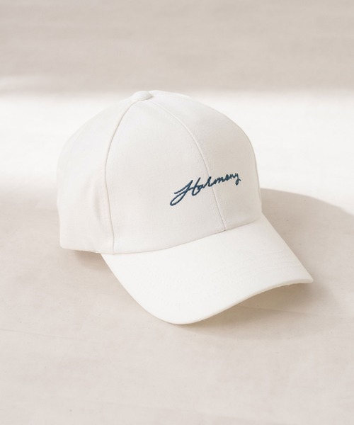 OLIVE des OLIVE（オリーブデオリーブ）の「ロゴ刺繍入りキャップ（キャップ・レディース・ホワイト/ブラック/ベージュ・FREE）」の4枚目の写真