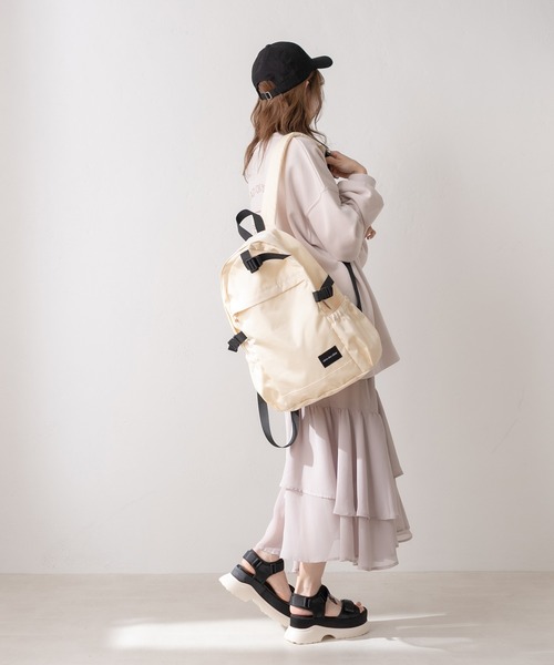 OLIVE des OLIVE（オリーブデオリーブ）の「ロゴ刺繍入りキャップ（キャップ・レディース・ホワイト/ブラック/ベージュ・FREE）」の12枚目の写真