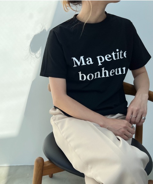 y/m by misato(イムバイミサト)の「Ma petite bonheur Tシャツ(Tシャツ/カットソー・レディース・ブラック/オフホワイト・FREE)」の19枚目の写真