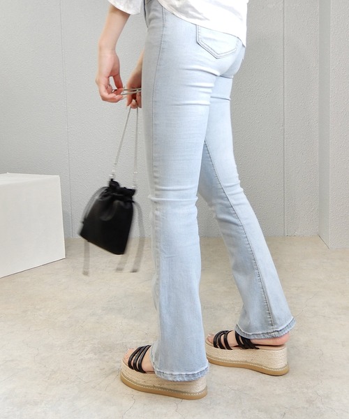 alala(アララ)の「厚底ヘキサラインサンダル ◇(サンダル・レディース・ブラック/クリア・S/M/L/LL)」の19枚目の写真