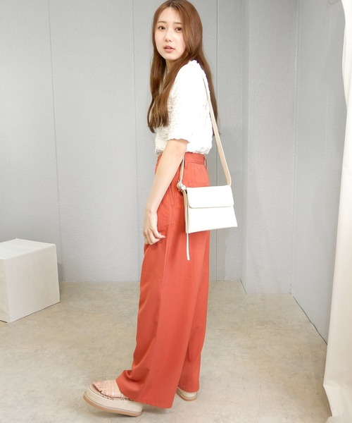 alala(アララ)の「厚底ヘキサラインサンダル ◇(サンダル・レディース・ブラック/クリア・S/M/L/LL)」の6枚目の写真