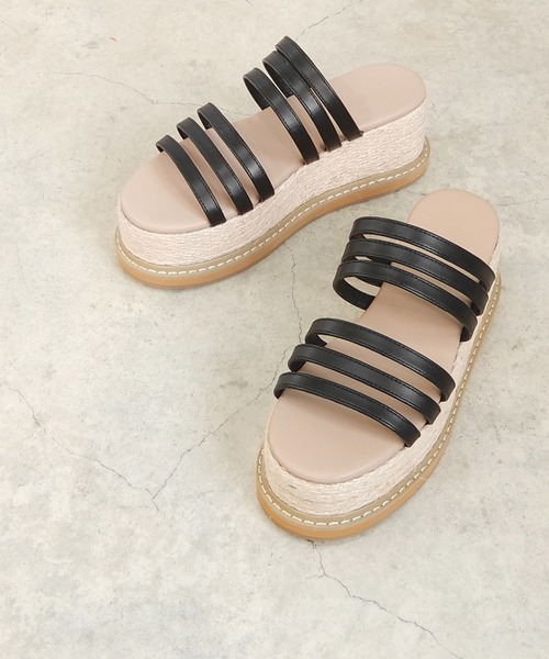 alala(アララ)の「厚底ヘキサラインサンダル ◇(サンダル・レディース・ブラック/クリア・S/M/L/LL)」の12枚目の写真