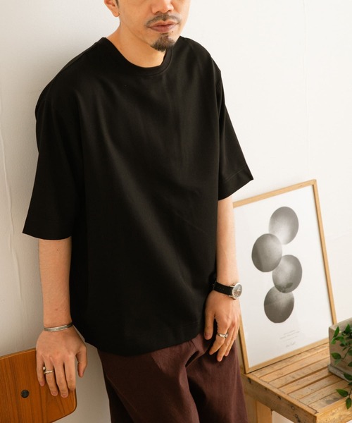 ITEMS URBANRESEARCH(アイテムズ アーバンリサーチ)の「TRストレッチ 半袖Tシャツ(Tシャツ/カットソー・メンズ・ベージュ/ブルー/グレー/ブラック/パープル/グリーン・MEDIUM/LARGE)」の2枚目の写真