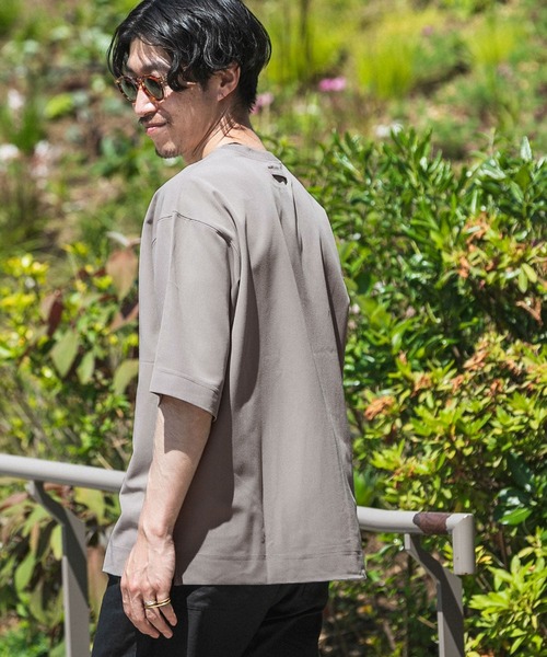 ITEMS URBANRESEARCH(アイテムズ アーバンリサーチ)の「TRストレッチ 半袖Tシャツ(Tシャツ/カットソー・メンズ・ベージュ/ブルー/グレー/ブラック/パープル/グリーン・MEDIUM/LARGE)」の22枚目の写真