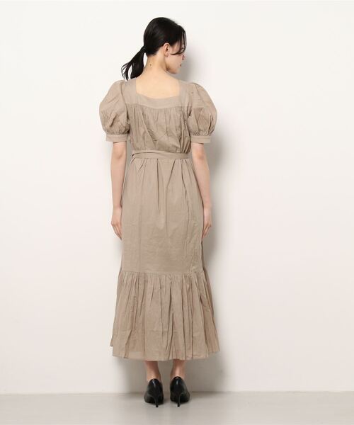 MARIHA(マリハ)の「【MARIHA】デイドリームのドレス(ワンピース・レディース・ベージュ/ブラック・36)」の4枚目の写真