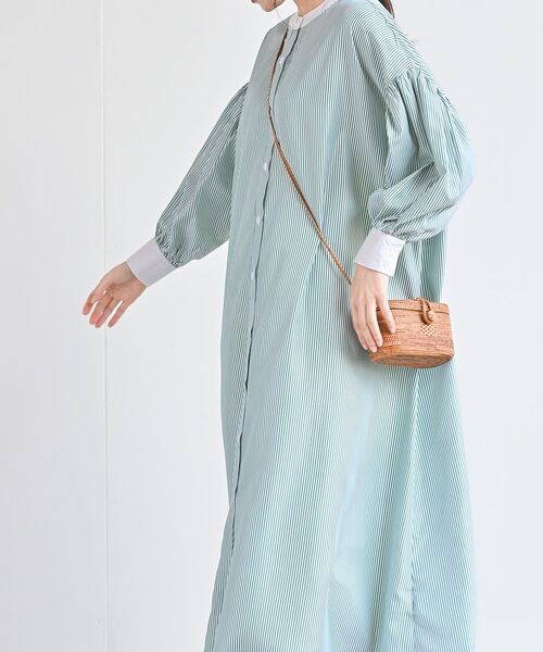 rps（アールピーエス）の「バンドカラーストライプクレリックシャツワンピース（シャツワンピース・レディース・ブラック/ブルー/グリーン・フリー）」の15枚目の写真