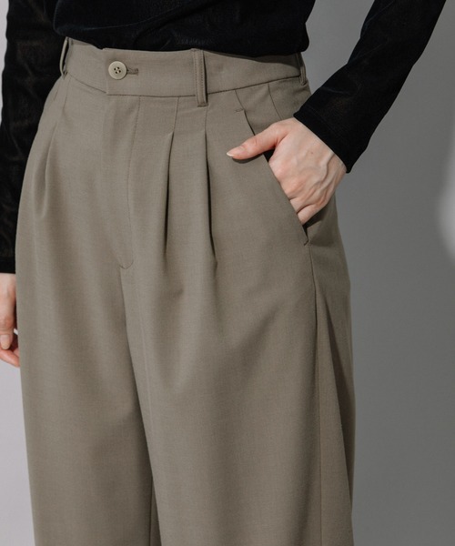 Munich(ミューニック)の「ストレッチTRトロピカルワイドカーブパンツ(スラックス・レディース・チャコールグレー/ブラック/カーキ・S/M/XS)」の11枚目の写真