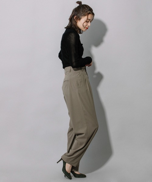 Munich(ミューニック)の「ストレッチTRトロピカルワイドカーブパンツ(スラックス・レディース・チャコールグレー/ブラック/カーキ・S/M/XS)」の5枚目の写真