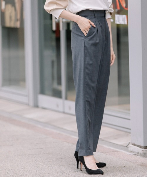 Munich(ミューニック)の「ストレッチTRトロピカルワイドカーブパンツ(スラックス・レディース・チャコールグレー/ブラック/カーキ・S/M/XS)」の19枚目の写真