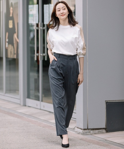 Munich(ミューニック)の「ストレッチTRトロピカルワイドカーブパンツ(スラックス・レディース・チャコールグレー/ブラック/カーキ・S/M/XS)」の15枚目の写真