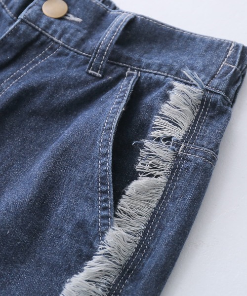 osharewalker（オシャレウォーカー）の「『フリンジデザインワイドデニム』（デニムパンツ・レディース・ブルー・1/2）」の20枚目の写真
