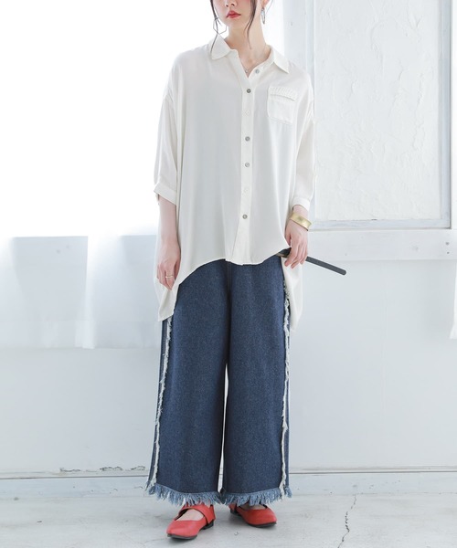 osharewalker（オシャレウォーカー）の「『フリンジデザインワイドデニム』（デニムパンツ・レディース・ブルー・1/2）」の7枚目の写真