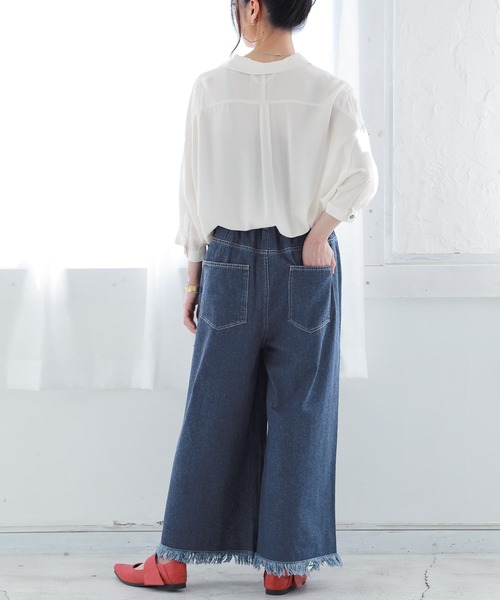 osharewalker（オシャレウォーカー）の「『フリンジデザインワイドデニム』（デニムパンツ・レディース・ブルー・1/2）」の9枚目の写真