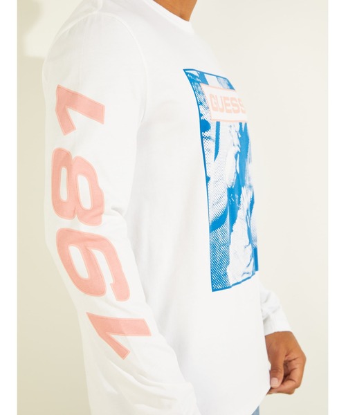 Guess（ゲス）の「Lion Logo L/S Tee（Tシャツ/カットソー・メンズ・ホワイト/ブラック・SMALL/LARGE/X-LARGE/MEDIUM）」の4枚目の写真