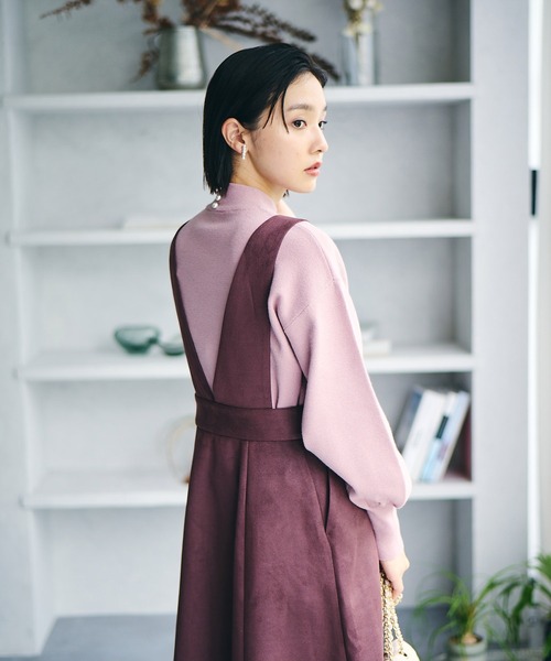 VIS（ビス）の「【吸湿発熱・エコベロ】バックパール釦ハイネックニット【sustainable】（ニット/セーター・レディース・ブラック/キナリ/ブルー/ピンク/グリーン系その他/グレー・FREE）」の9枚目の写真