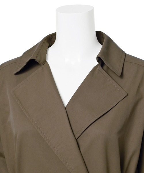 emmi（エミ）の「【emmi atelier】袖コンシャストレンチコート（ステンカラーコート・レディース・モカ/キャメル・1/0）」の9枚目の写真