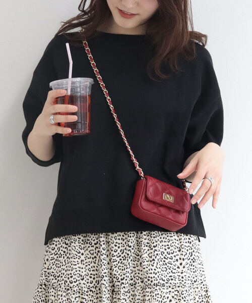 fredy emue(フレディエミュ)の「ラッセル2WAYドルマンプルオーバーカットソー(Tシャツ/カットソー・レディース・ベージュ/オフホワイト/ブラック/ブルー・38)」の18枚目の写真