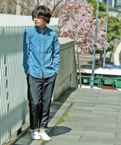 ivory court(アイボリーコート)の「◆7OZデニム ウィングカラーシャツ(シャツ/ブラウス・メンズ・ネイビー/サックスブルー・38/36/40)」の13枚目の写真