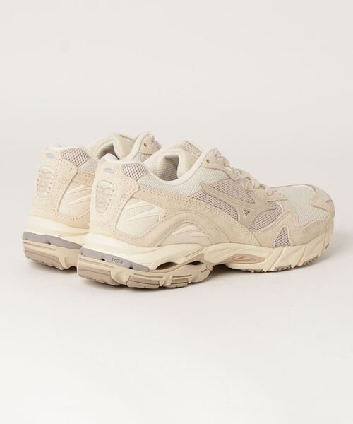 MIZUNO SPORTS STYLE（ミズノスポーツスタイル）の「WAVE RIDER 10（スニーカー・メンズ・サンドベージュ・26.0cm/28.0cm/27.5cm/23.5cm/26.5cm/25.0cm/25.5cm/23.0cm/24.0cm/24.5cm/27.0cm）」の8枚目の写真