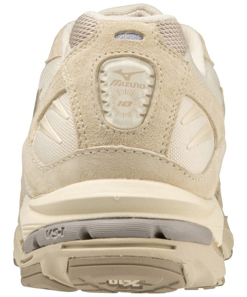 MIZUNO SPORTS STYLE（ミズノスポーツスタイル）の「WAVE RIDER 10（スニーカー・メンズ・サンドベージュ・26.0cm/28.0cm/27.5cm/23.5cm/26.5cm/25.0cm/25.5cm/23.0cm/24.0cm/24.5cm/27.0cm）」の9枚目の写真