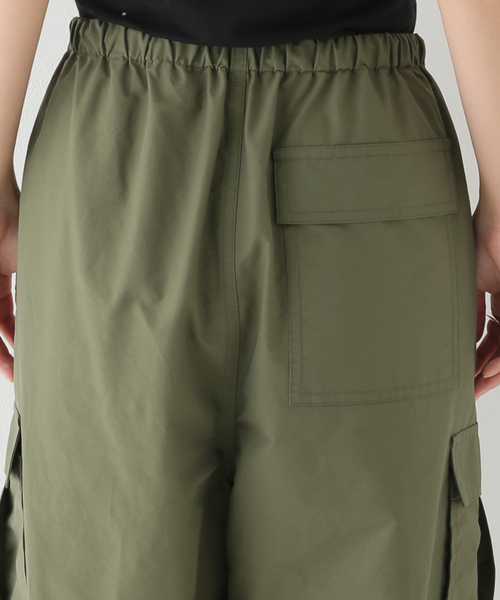 JOINT WORKS（ジョイントワークス）の「スーパーワイドカーゴパンツ（カーゴパンツ・レディース・ホワイト/カーキ・SMALL/MEDIUM）」の5枚目の写真