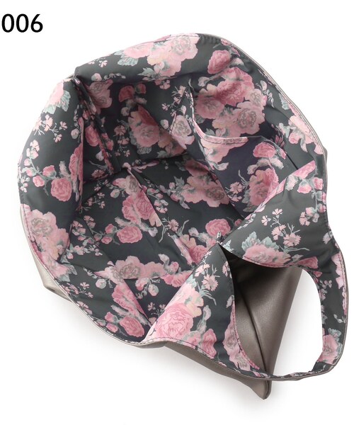 LAURA ASHLEY(ローラアシュレイ)の「ホーリーホックス柄 バッグM(トートバッグ・レディース・シルバー/ゴールド・00)」の8枚目の写真