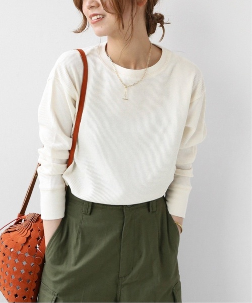 JOURNAL STANDARD relume（ジャーナルスタンダード　レリューム）の「《追加4》TCワッフルロングスリーブTシャツ（Tシャツ/カットソー・レディース・ホワイト/ブラック/ネイビー/ホワイト系その他/オートミール・FREE）」の4枚目の写真