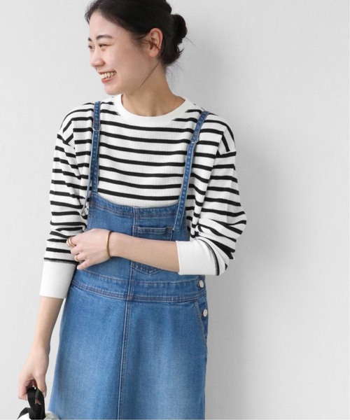 JOURNAL STANDARD relume（ジャーナルスタンダード　レリューム）の「《追加4》TCワッフルロングスリーブTシャツ（Tシャツ/カットソー・レディース・ホワイト/ブラック/ネイビー/ホワイト系その他/オートミール・FREE）」の2枚目の写真