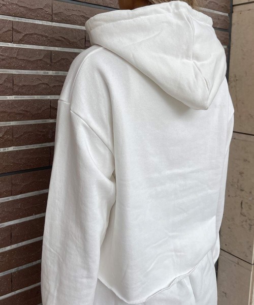 esutoreja（エストレジャ）の「レイヤリングフーディ（Tシャツ/カットソー・レディース・ブラック/ホワイト・FREE）」の12枚目の写真