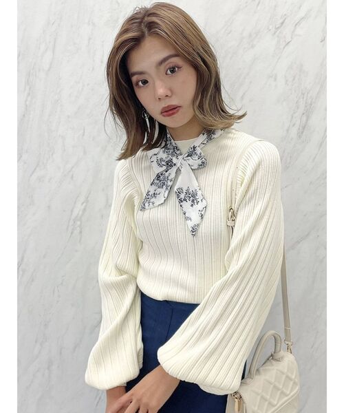 dazzlin（ダズリン）の「リボン付ランダムリブニットトップス（ニット/セーター・レディース・ブラック/オフホワイト/ブルー・FREE）」の9枚目の写真