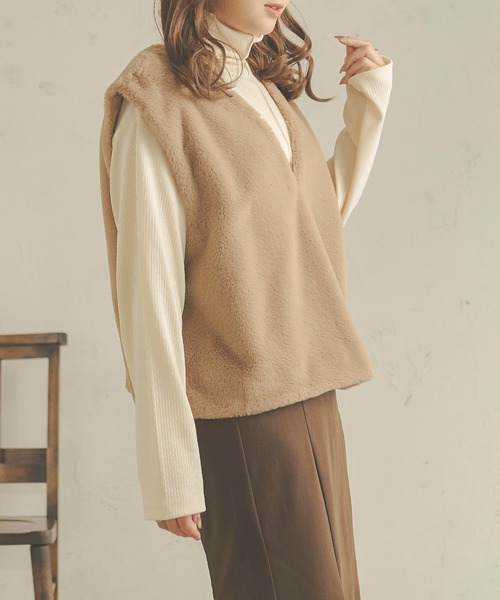 Ambre Neige(アンブルネージュ)の「【セットアイテム】ファーベスト&タートルネック/WEB/EC限定商品(その他トップス・レディース・ダークブラウン/ベージュ/アイボリー・FREE)」の15枚目の写真