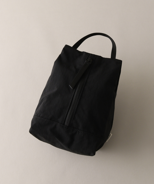 hobo(ホーボー)の「【hobo/ホーボー】EVERYDAY ZIP SACK NYLON RIPSTOP(ハンドバッグ・メンズ・ブラック/グリーン/キャメル・FREE)」の2枚目の写真