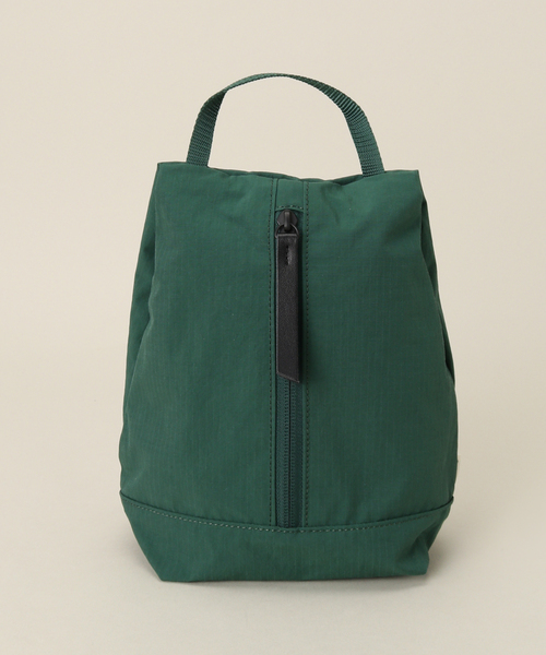 hobo(ホーボー)の「【hobo/ホーボー】EVERYDAY ZIP SACK NYLON RIPSTOP(ハンドバッグ・メンズ・ブラック/グリーン/キャメル・FREE)」の4枚目の写真