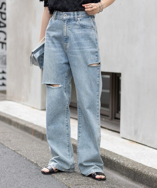 COLONY 2139(コロニートゥーワンスリーナイン)の「ダメージデニムパンツ(デニムパンツ・レディース・ブルー/サックスブルー/ブラック/ライトグレー/ダークブルー・SMALL/MEDIUM/LARGE)」の18枚目の写真