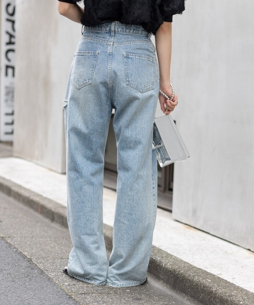 COLONY 2139(コロニートゥーワンスリーナイン)の「ダメージデニムパンツ(デニムパンツ・レディース・ブルー/サックスブルー/ブラック/ライトグレー/ダークブルー・SMALL/MEDIUM/LARGE)」の21枚目の写真