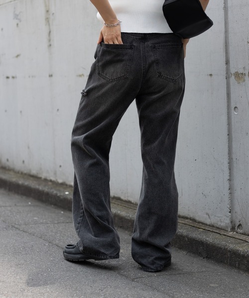 COLONY 2139(コロニートゥーワンスリーナイン)の「ダメージデニムパンツ(デニムパンツ・レディース・ブルー/サックスブルー/ブラック/ライトグレー/ダークブルー・SMALL/MEDIUM/LARGE)」の11枚目の写真