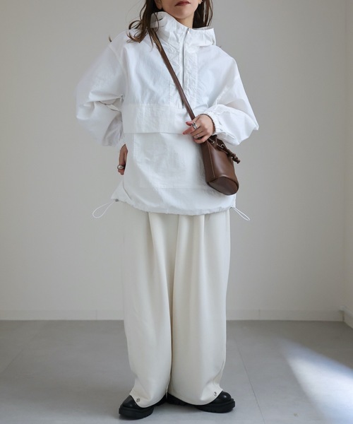 ap retro(アプレトロ)の「アノラック/アノラックパーカー ナイロンブルゾン(ブルゾン・レディース・ブルー/オフホワイト/ブラック/ライトグレー/ライトカーキ/ベージュ・FREE)」の12枚目の写真