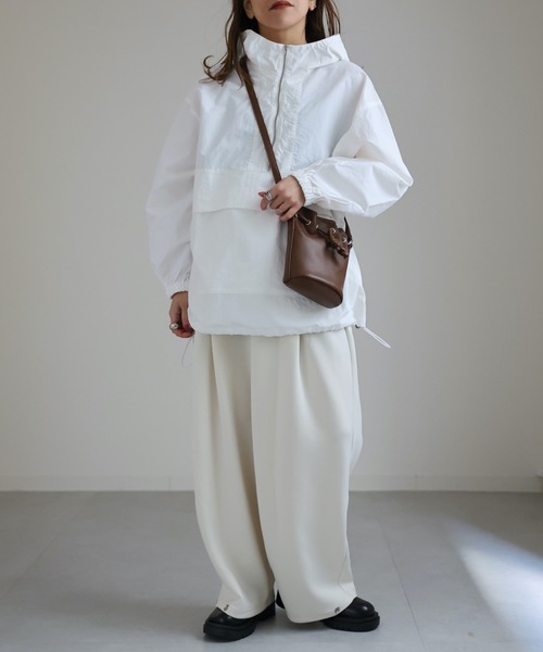 ap retro(アプレトロ)の「アノラック/アノラックパーカー ナイロンブルゾン(ブルゾン・レディース・ブルー/オフホワイト/ブラック/ライトグレー/ライトカーキ/ベージュ・FREE)」の13枚目の写真