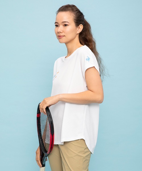 le coq sportif(ルコックスポルティフ)の「接触涼感フレンチスリーブTシャツ(Tシャツ/カットソー・レディース・ホワイト/サックスブルー/ネイビー・M/L/XL/S)」の4枚目の写真