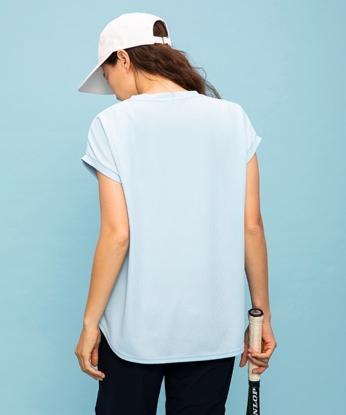 le coq sportif(ルコックスポルティフ)の「接触涼感フレンチスリーブTシャツ(Tシャツ/カットソー・レディース・ホワイト/サックスブルー/ネイビー・M/L/XL/S)」の16枚目の写真