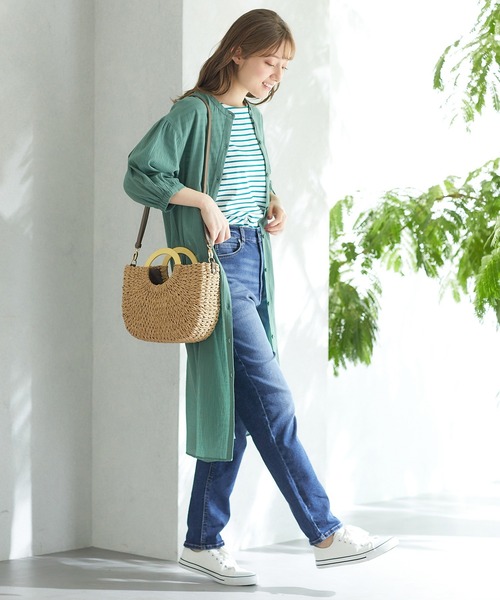 Honeys（ハニーズ）の「デニムテーパード（股下７０ｃｍ）（デニムパンツ・レディース・ワンウォッシュ/ライトインディゴブルー・S/M/L/LL）」の3枚目の写真