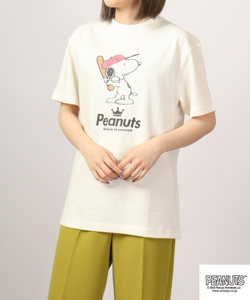 PEANUTS（ピーナッツ）の「PEANUTS スヌーピー スポーツイラスト　ピグメント加工 半袖Tシャツ（Tシャツ/カットソー・レディース・カーキ系3/カーキ系5/ネイビー系1/ネイビー/カーキ系/カーキ系1/カーキ系2/カーキ系4/ネイビー系/ネイビー系2/カーキ系6/ネイビー系3/ネイビー系4/ネイビー系5/ネイビー系6/カーキ/ホワイト系/ホワイト系2/ホワイト系1/ホワイト系6/ホワイト系5/ホワイト系3/ホワイト系4/ホワイト/オレンジ系3/オレンジ系/サックスブルー系/オレンジ/オレンジ系1/サックスブルー系1/オレンジ系2/サックスブルー系2/サックスブルー/サックスブルー系3/オレンジ系4/サックスブルー系4/オレンジ系5/オレンジ系6/サックスブルー系6/サックスブルー系5/アイボリー系3/アイボリー系6/アイボリー系4/アイボリー系2/アイボリー系1/アイボリー系/アイボリー系5/アイボリー・M/3L/LL/4L/S/L）」の9枚目の写真