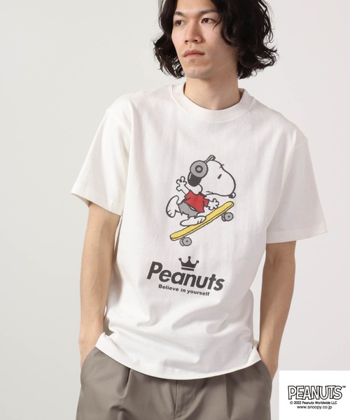 PEANUTS（ピーナッツ）の「PEANUTS スヌーピー スポーツイラスト　ピグメント加工 半袖Tシャツ（Tシャツ/カットソー・レディース・カーキ系3/カーキ系5/ネイビー系1/ネイビー/カーキ系/カーキ系1/カーキ系2/カーキ系4/ネイビー系/ネイビー系2/カーキ系6/ネイビー系3/ネイビー系4/ネイビー系5/ネイビー系6/カーキ/ホワイト系/ホワイト系2/ホワイト系1/ホワイト系6/ホワイト系5/ホワイト系3/ホワイト系4/ホワイト/オレンジ系3/オレンジ系/サックスブルー系/オレンジ/オレンジ系1/サックスブルー系1/オレンジ系2/サックスブルー系2/サックスブルー/サックスブルー系3/オレンジ系4/サックスブルー系4/オレンジ系5/オレンジ系6/サックスブルー系6/サックスブルー系5/アイボリー系3/アイボリー系6/アイボリー系4/アイボリー系2/アイボリー系1/アイボリー系/アイボリー系5/アイボリー・M/3L/LL/4L/S/L）」の3枚目の写真