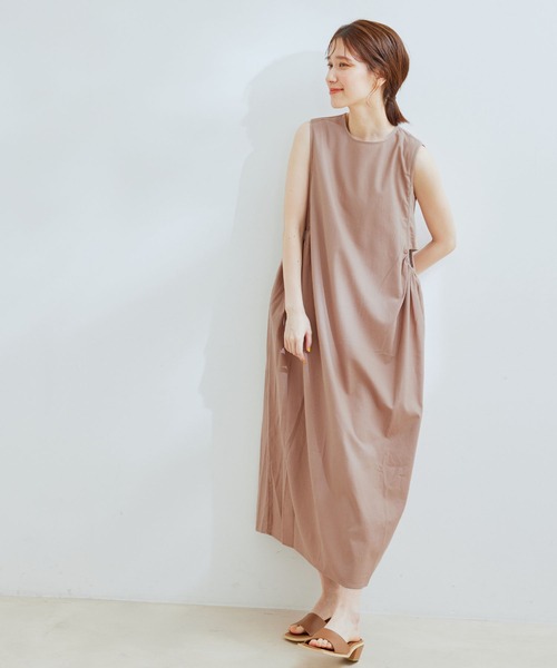 Jayro(ジャイロ)の「綿麻サイドオープンノースリブワンピース(ワンピース・レディース・ブラウン系その他2/ラベンダー/グレー系その他・M)」の1枚目の写真