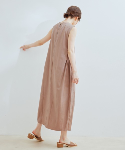 Jayro(ジャイロ)の「綿麻サイドオープンノースリブワンピース(ワンピース・レディース・ブラウン系その他2/ラベンダー/グレー系その他・M)」の9枚目の写真